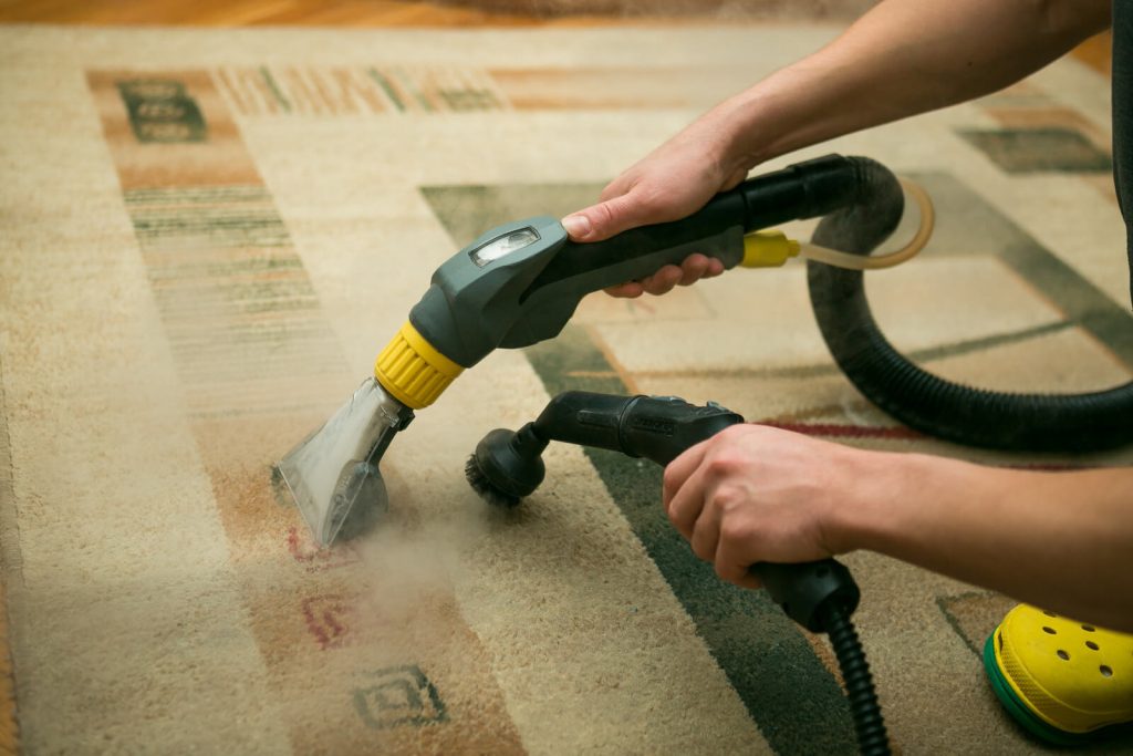 steam cleaning vs dry cleaning carpets